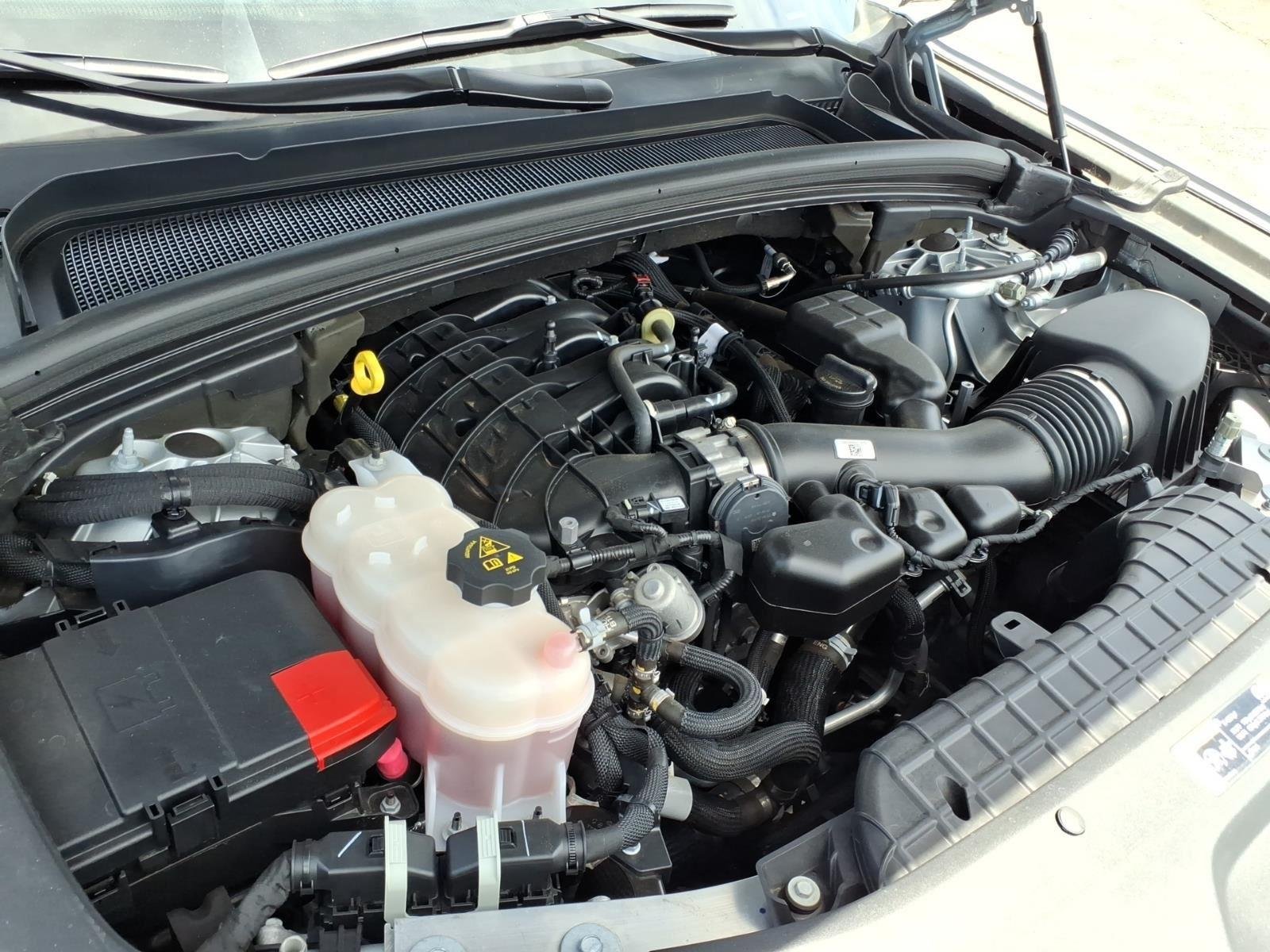 Used 2023 Silver Zynith Jeep Altitude image 30