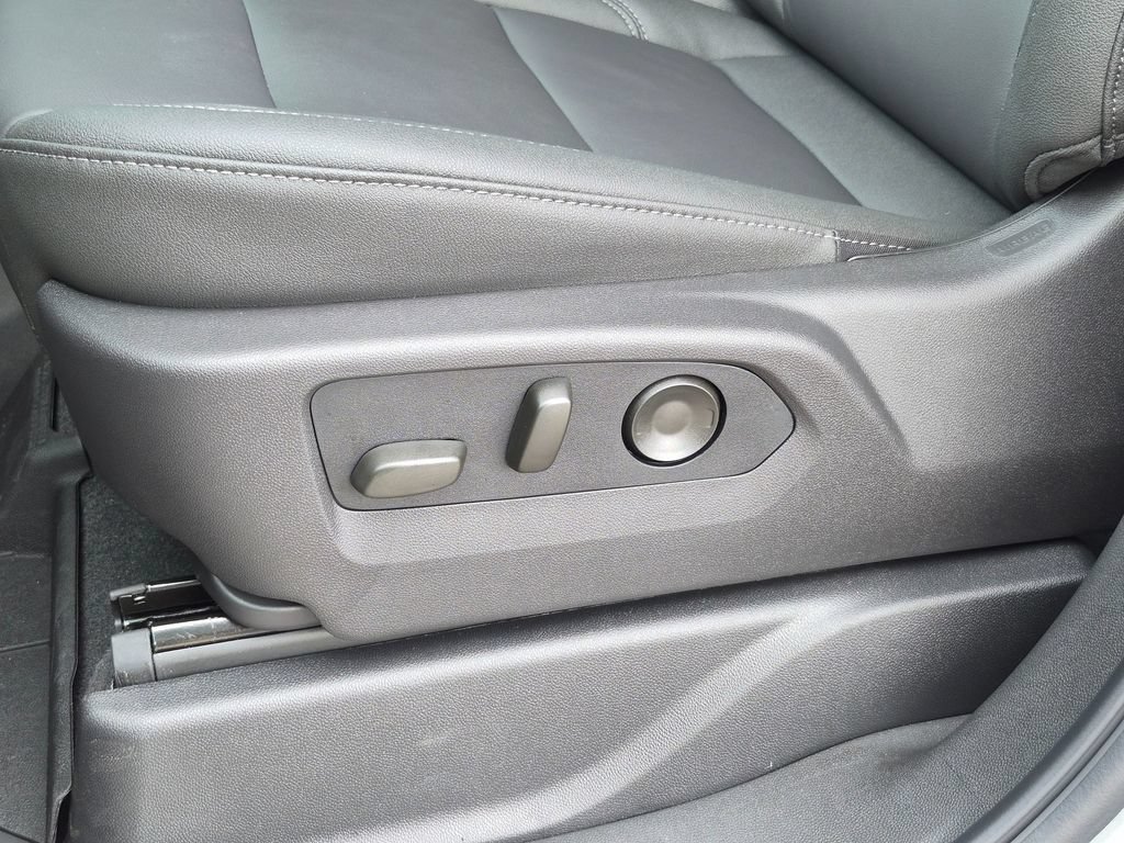 2026 Chevrolet Tahoe Z71 - Photo 17