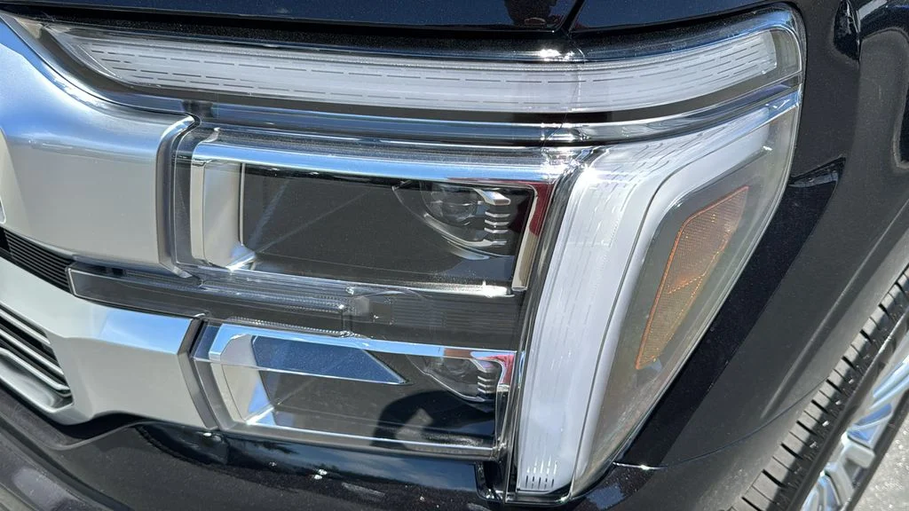 New 2026 Agate Black Metallic Ford Platinum® image 4