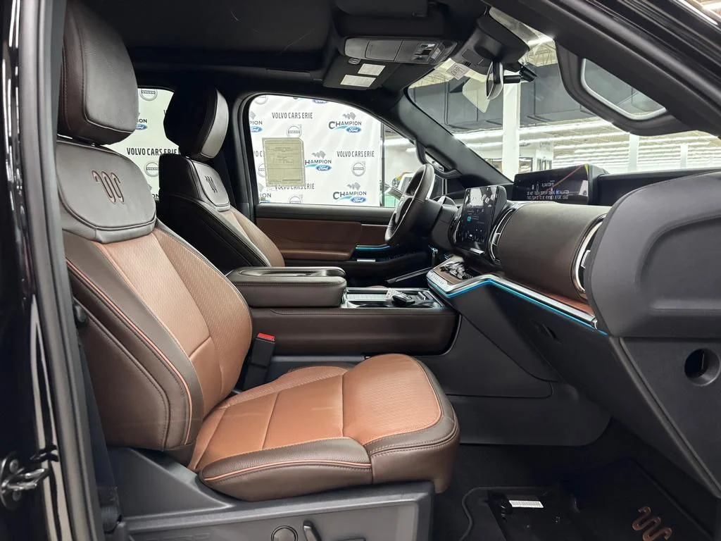 New 2026 Agate Black Metallic Ford King Ranch® image 15