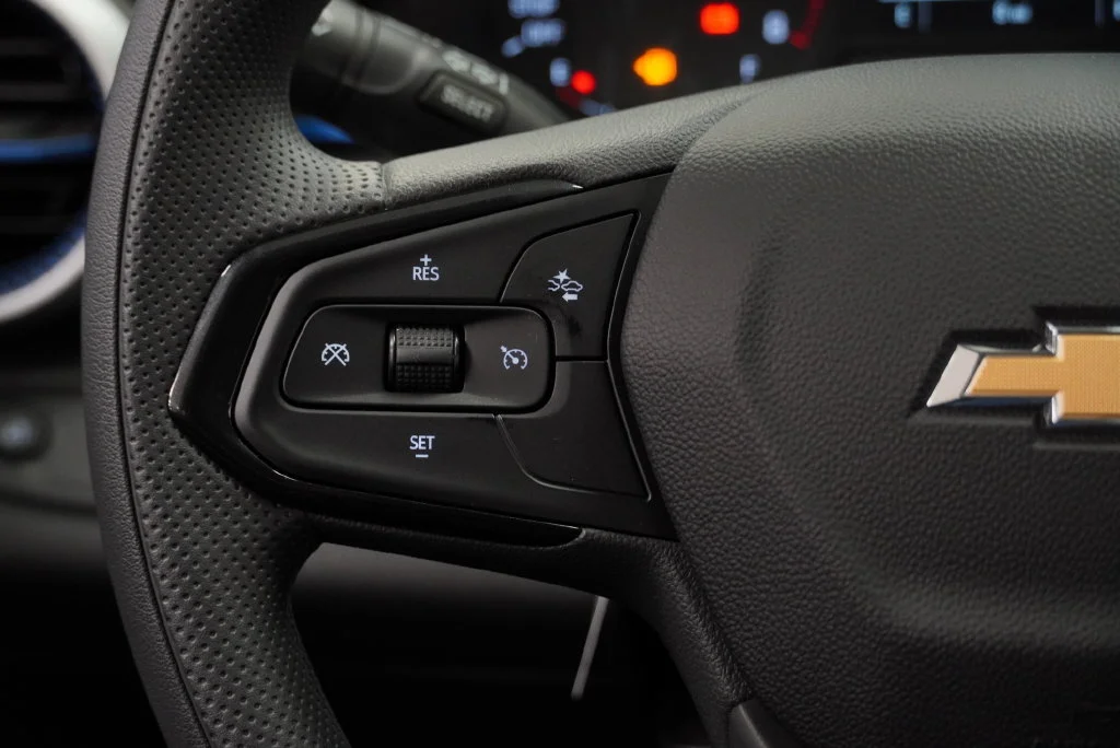 New 2026 Mosaic Black Metallic Chevrolet LS image 28
