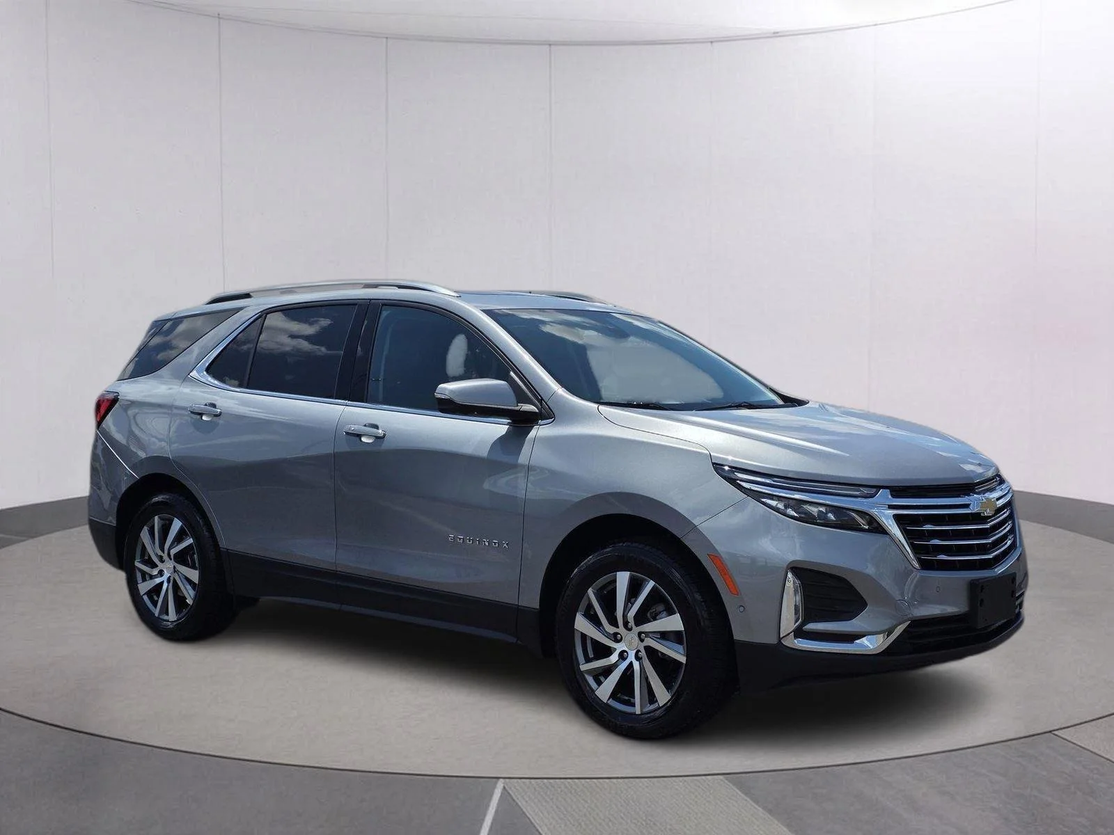 Used 2023 Sterling Gray Metallic Chevrolet Premier image 3