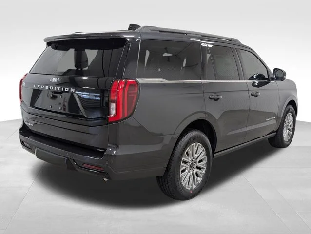 New 2027 Dark Matter Gray Metallic Ford Platinum image 57