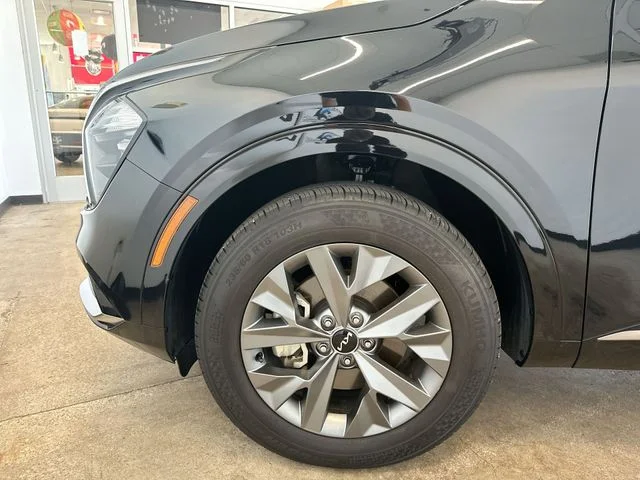 Certified Used 2023 Black Kia SX image 21