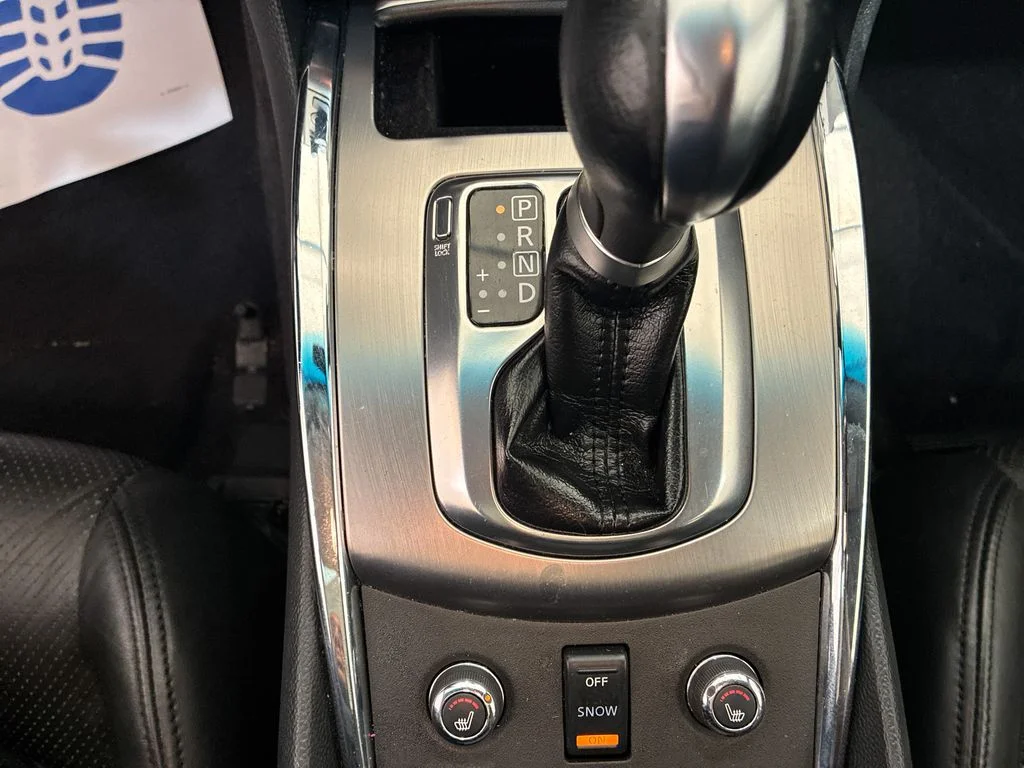 2011 INFINITI G Sedan - Photo 18