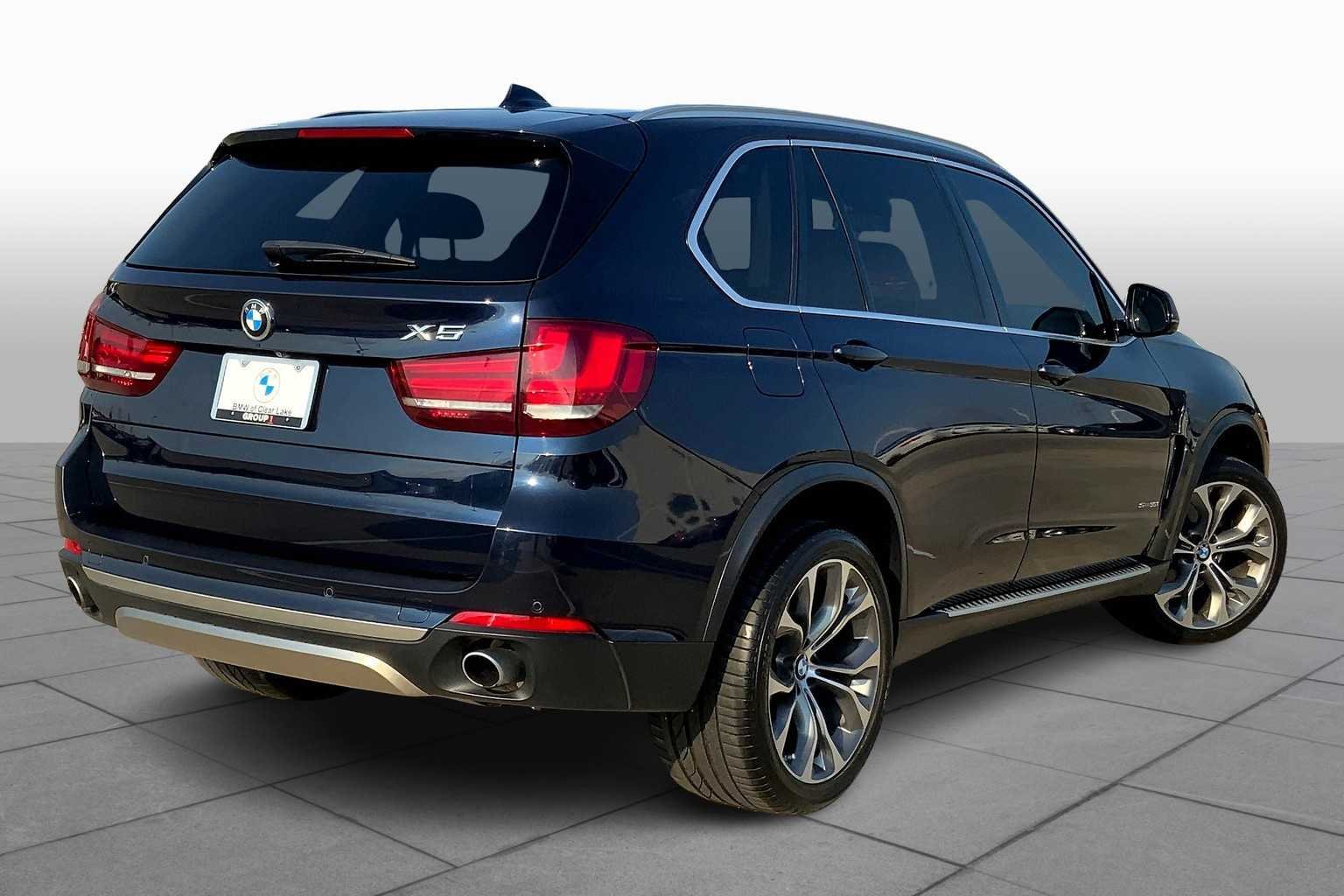 Used 2016 Imperial Blue Metallic BMW sDrive35i image 12