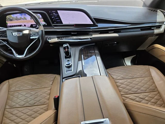 Used 2022 White Cadillac Premium Luxury image 14