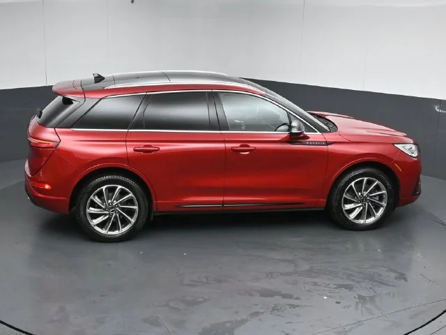 Used 2023 Red Lincoln Grand Touring image 53