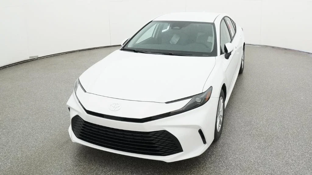 New 2026 Ice Cap Toyota LE image 12