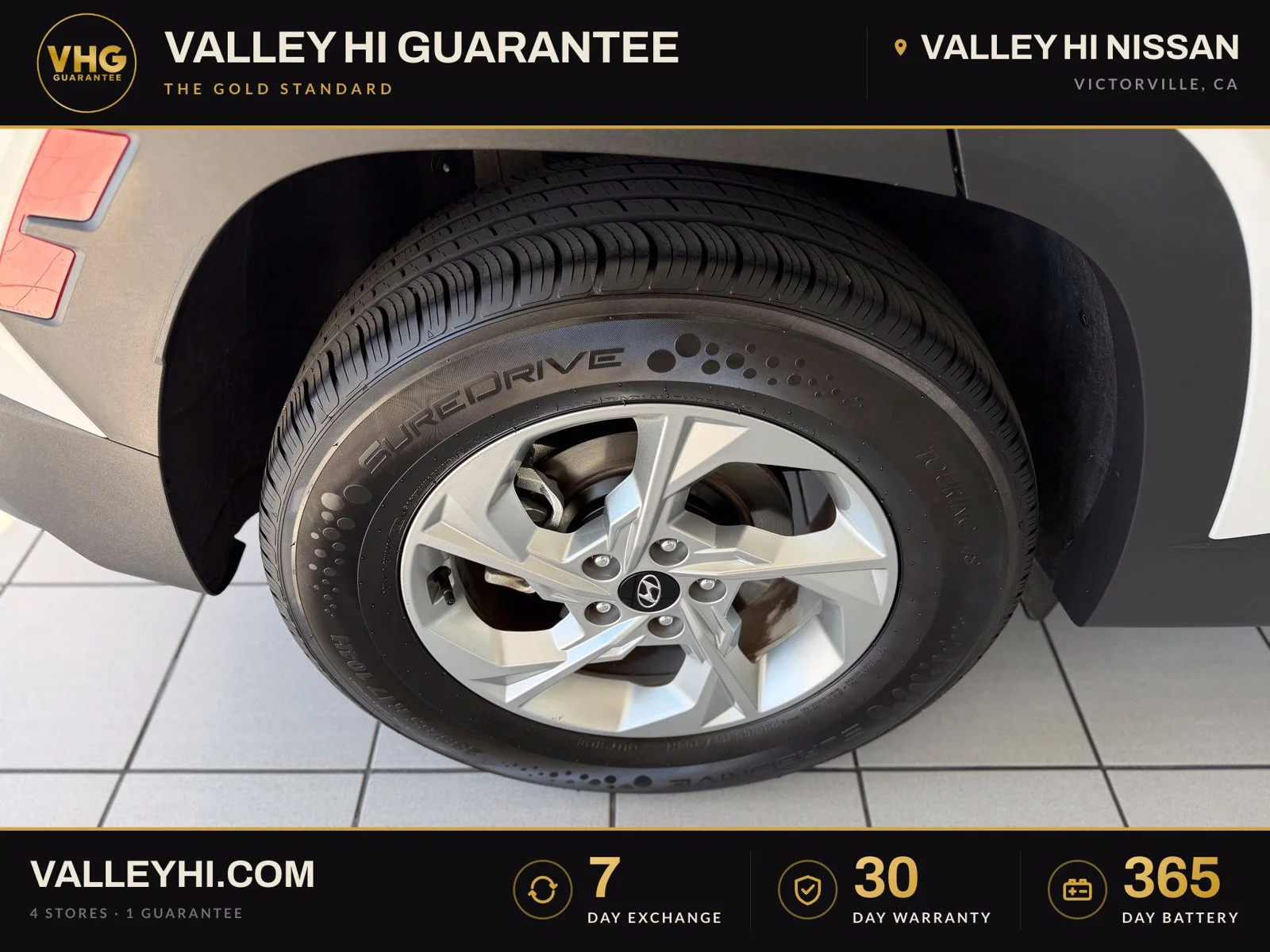 Used 2024 White Hyundai SEL image 9
