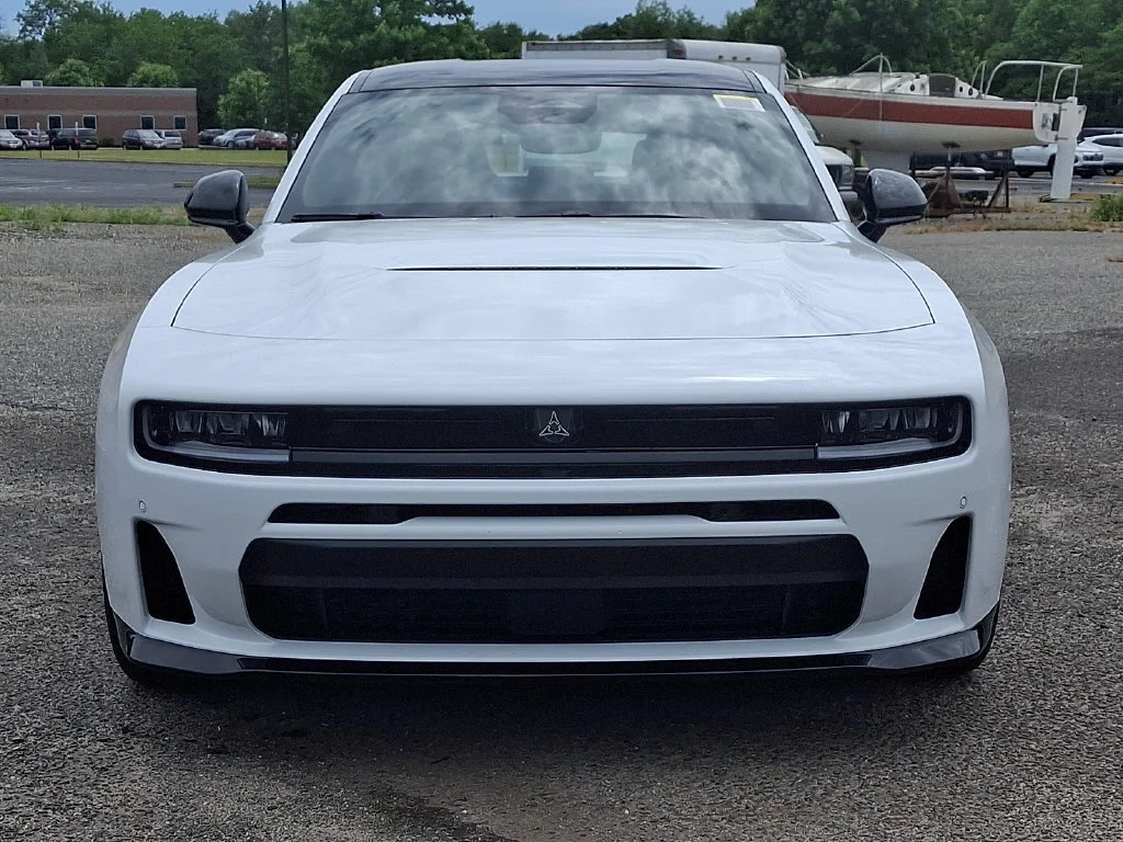 New 2026 White Knuckle Exterior Paint Dodge R/T image 2