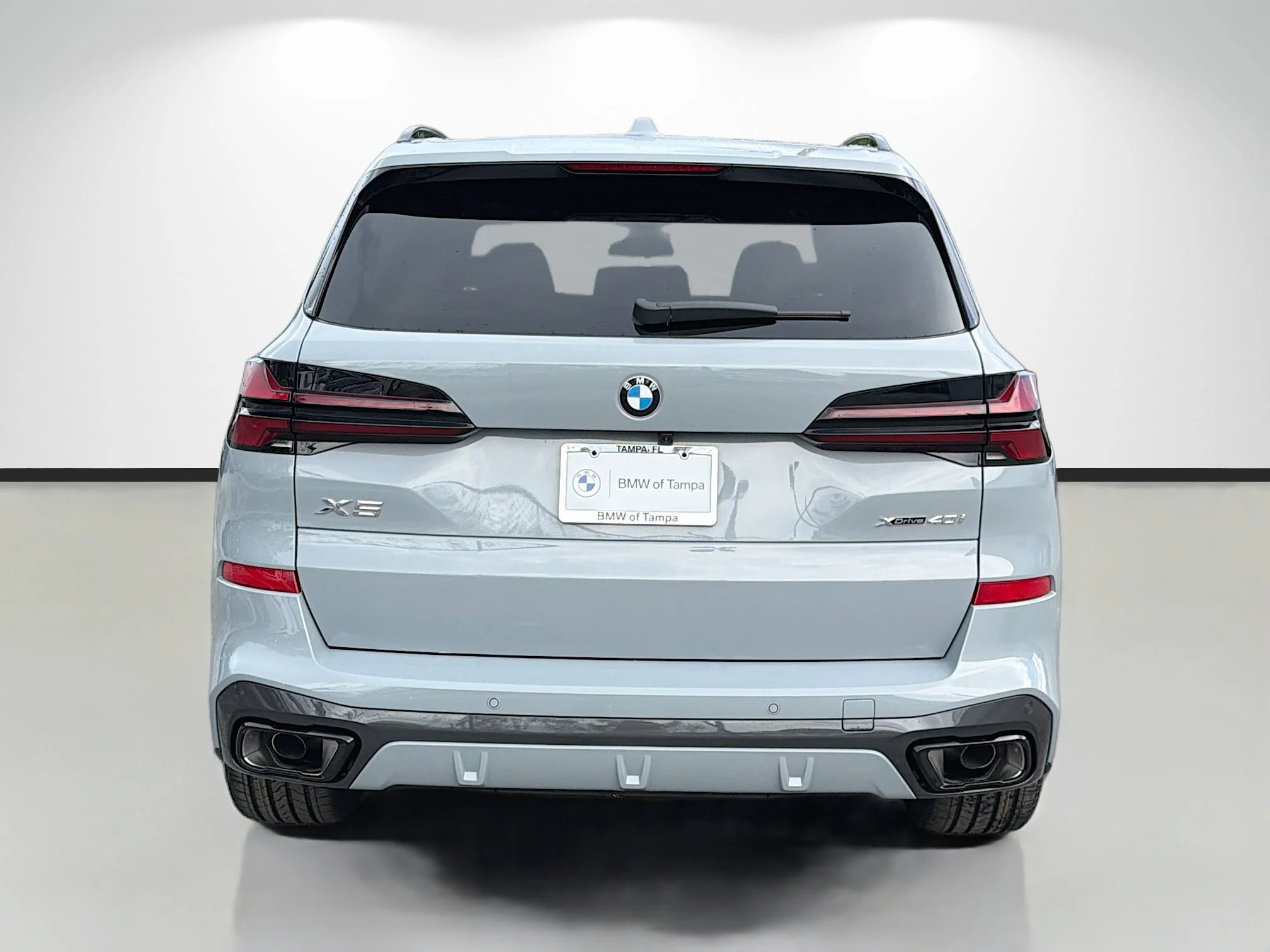 New 2026 Brooklyn Grey Metallic BMW xDrive40i image 4