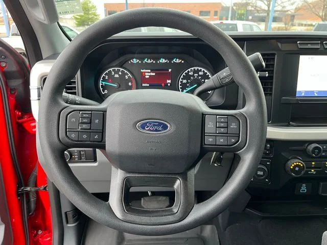Used 2023 Red Ford XLT image 21