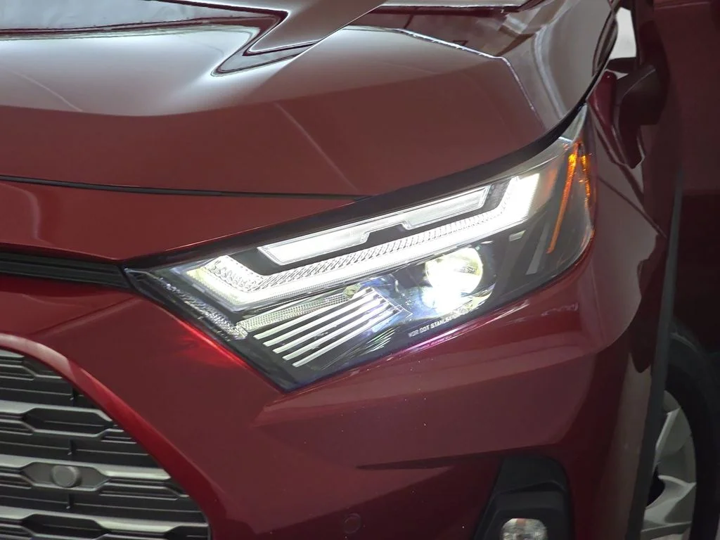Used 2025 Red Toyota Limited image 33