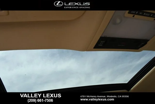 Used 2015 White Lexus 460 image 7