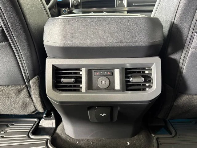 New 2026 Avalanche Ford Lariat image 13
