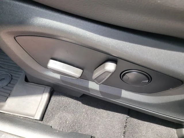 Used 2022 White Ford ST image 22