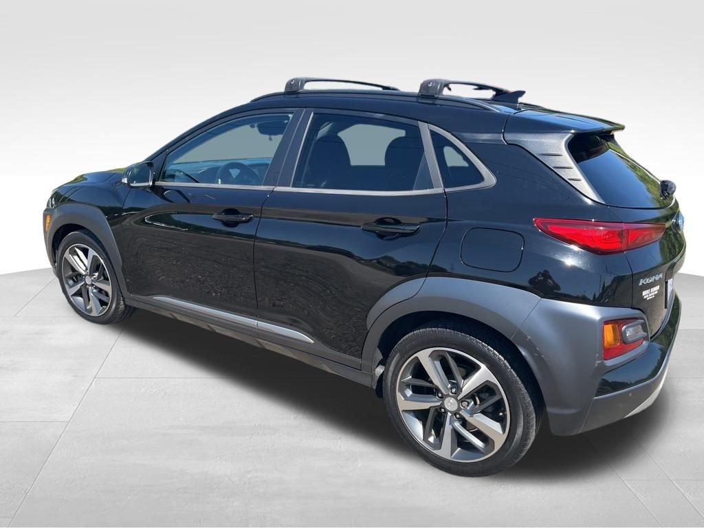 Used 2020 Black Hyundai Ultimate image 10