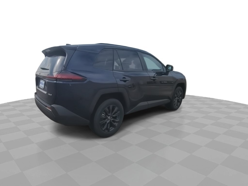 Used 2026  Toyota XLE Premium image 9