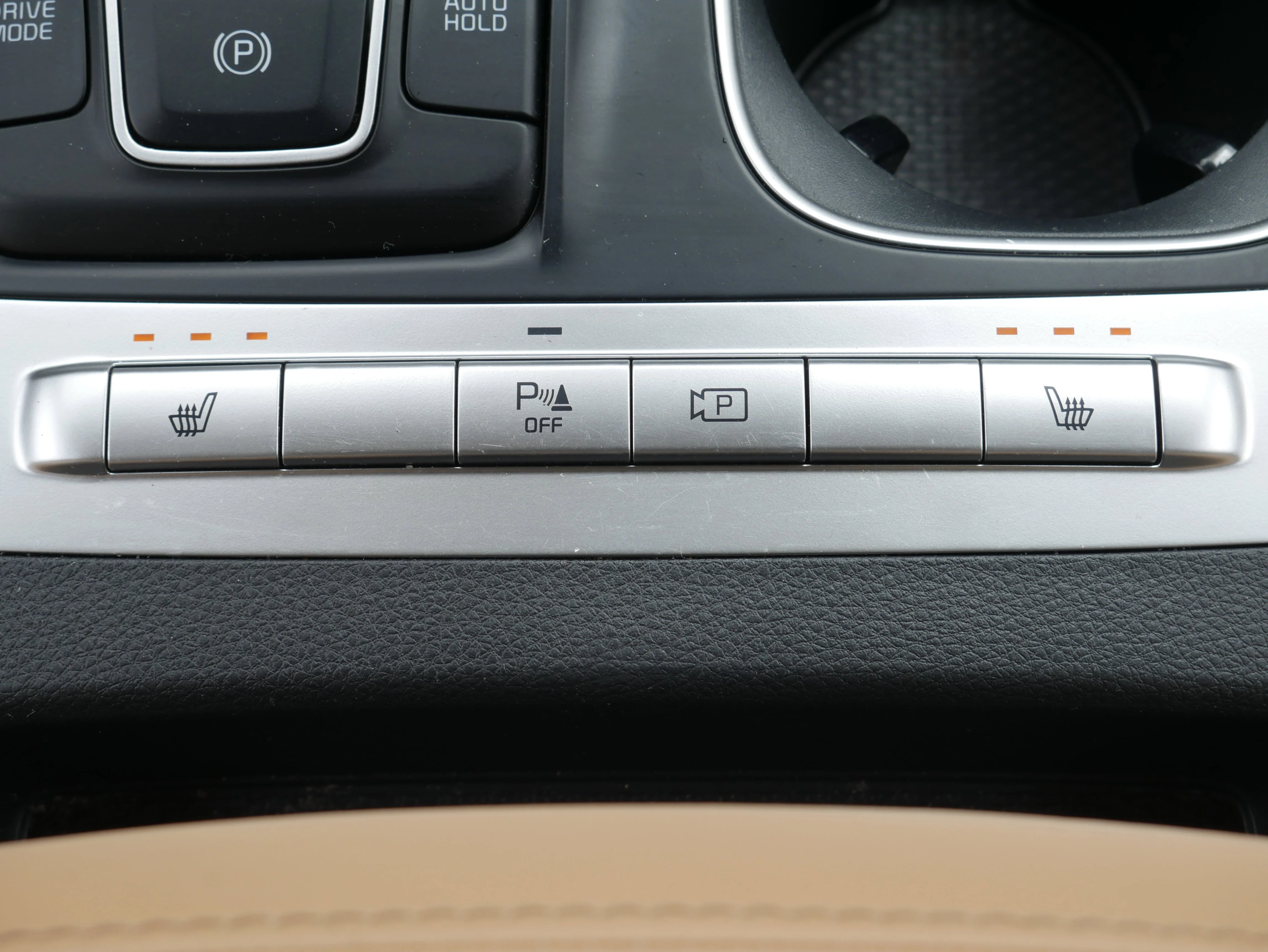 Used 2024 White Kia LX Seat Package image 24