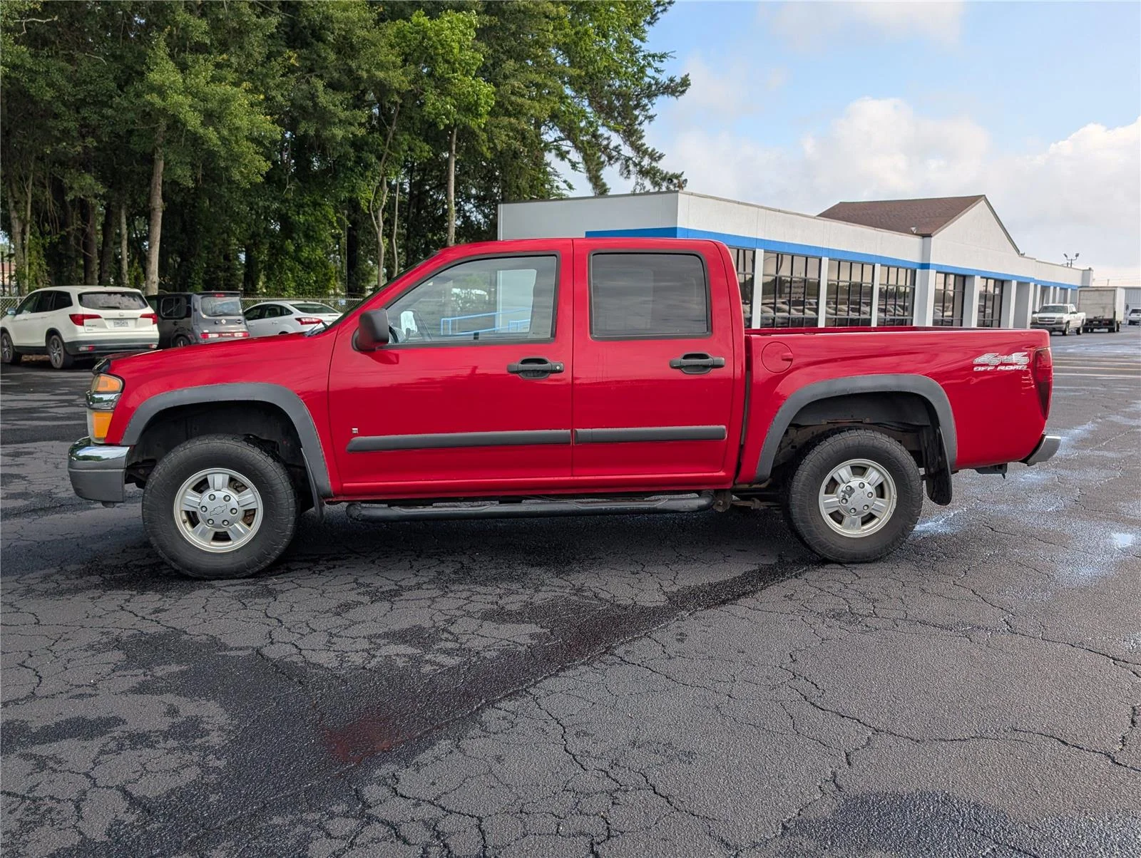 Used 2008 VICTORY RED Chevrolet LT w/1LT image 2