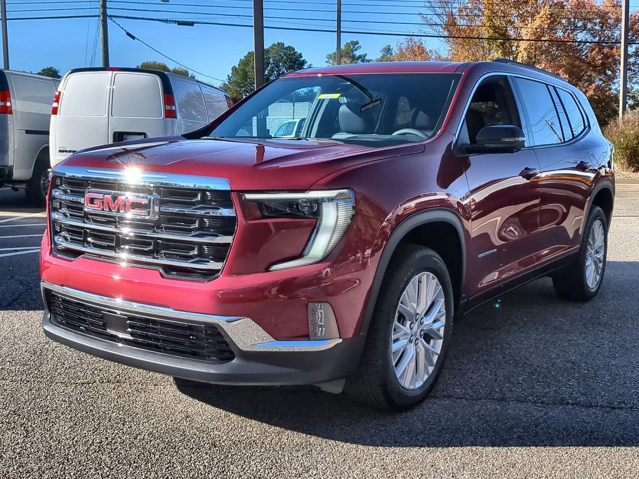 New 2026 Volcanic Red Tintcoat GMC Elevation image 4