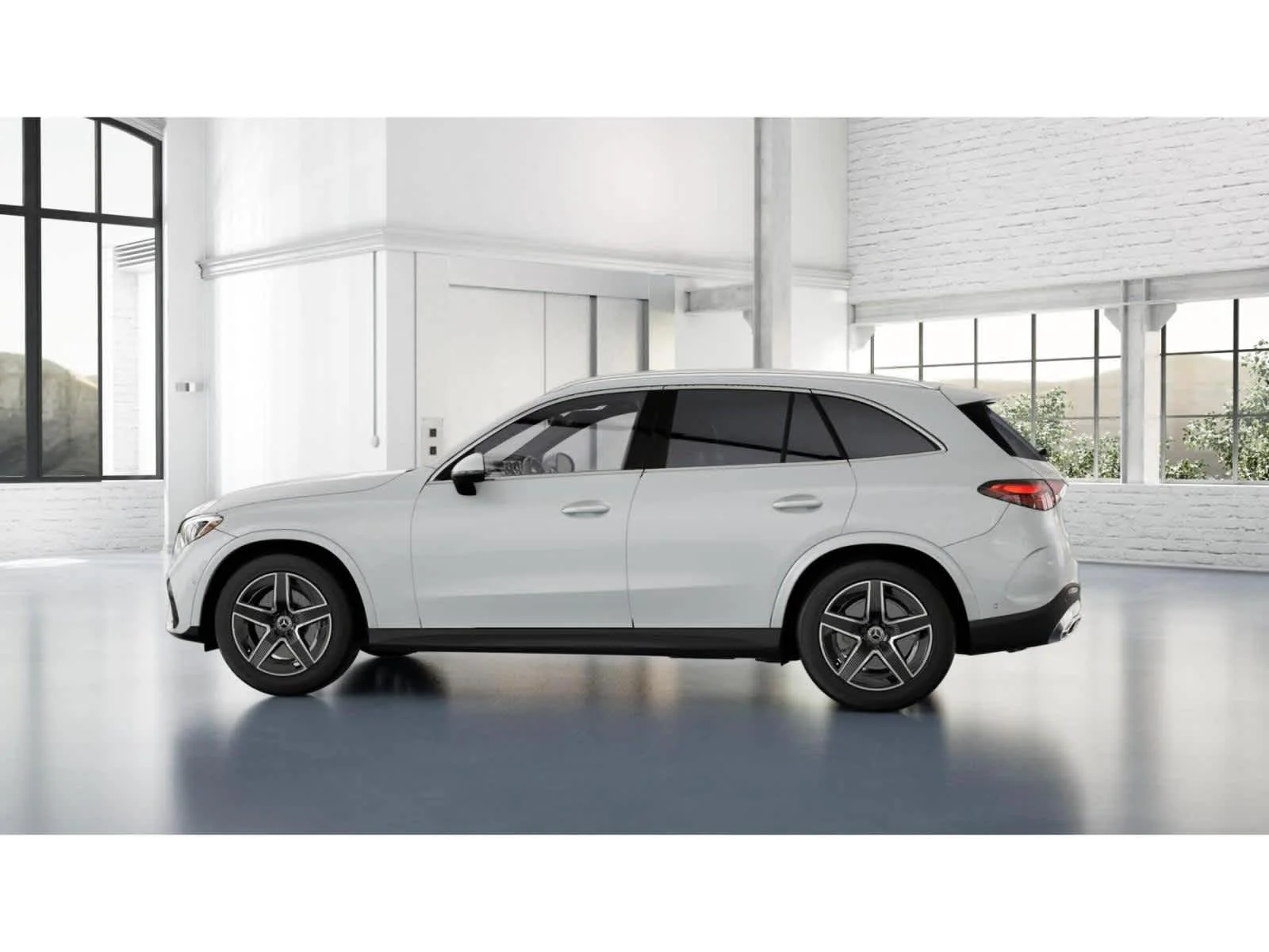 Used 2026 MANUFAKTUR Moonlight White Metallic Mercedes-Benz GLC 300 image 32