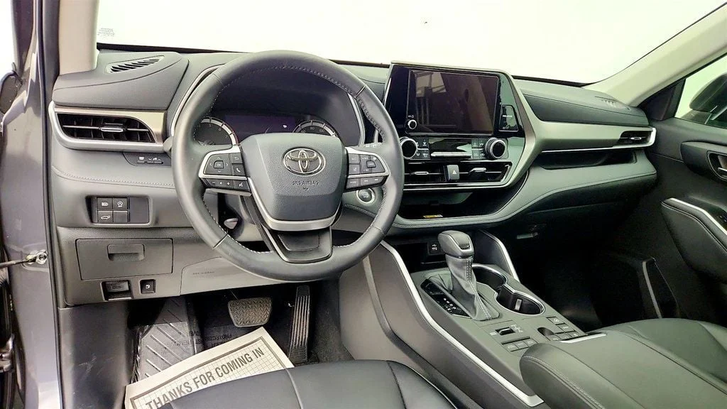 Used 2024 Magnetic Gray Metallic Toyota XLE AWD image 13