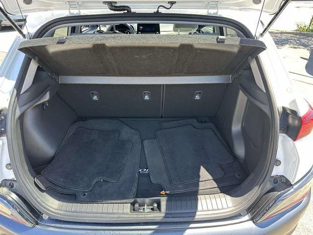 Used 2023 Lunar White Hyundai Limited image 12