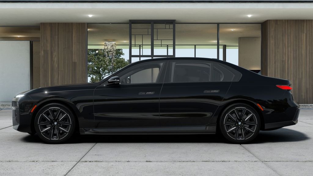 Certified Used 2026 Black Sapphire Metallic BMW xDrive60 image 32