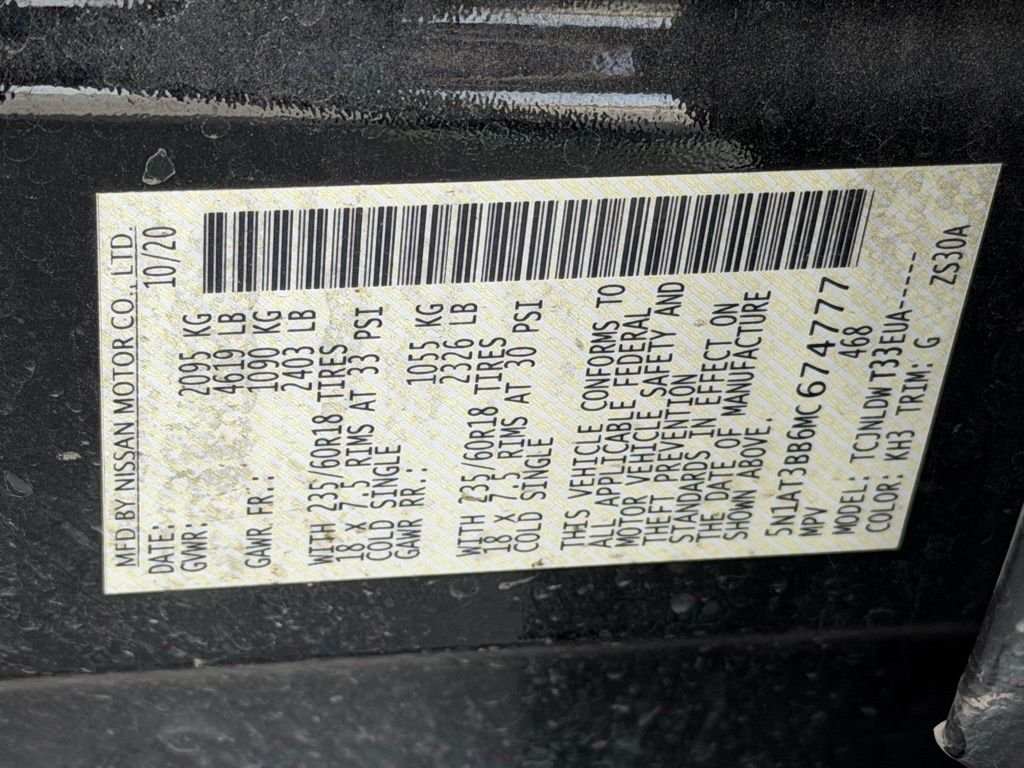 Used 2021 Black Nissan SV image 37