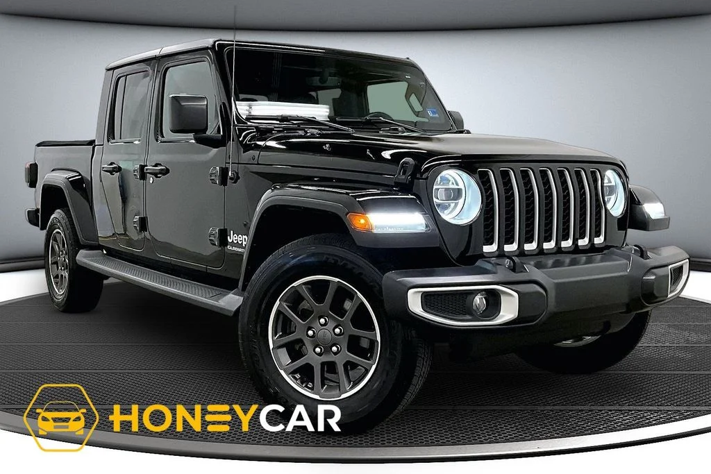 2021 Jeep Gladiator Overland's photo