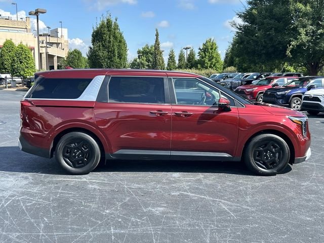 Used 2025 Red Kia LXS image 3