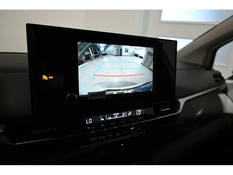 New 2026 WHITE Toyota LE Mobility Handicap Van image 37