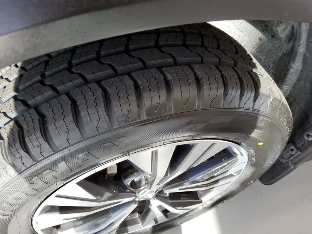 Used 2021 Gray Nissan SV image 22