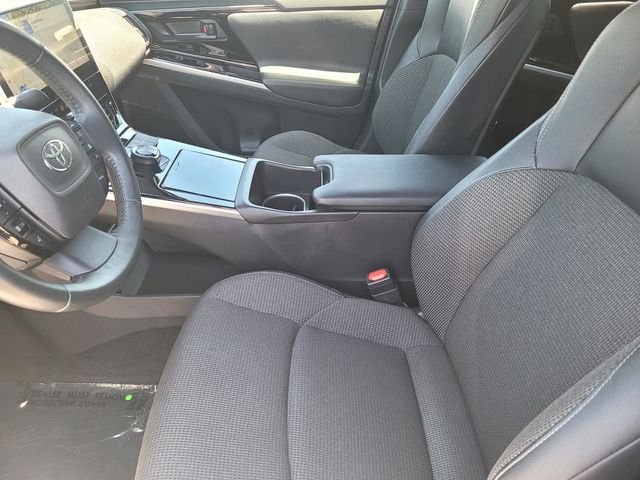 Used 2023 Beige Toyota XLE image 17