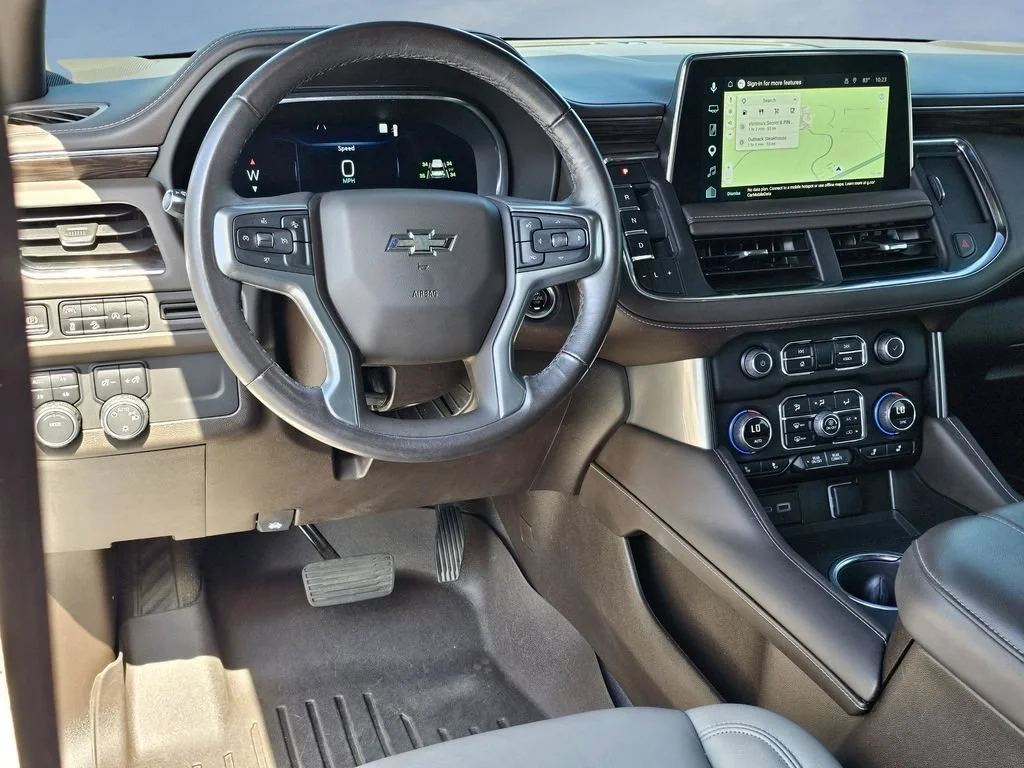 Used 2023 Summit White Chevrolet Z71 image 36