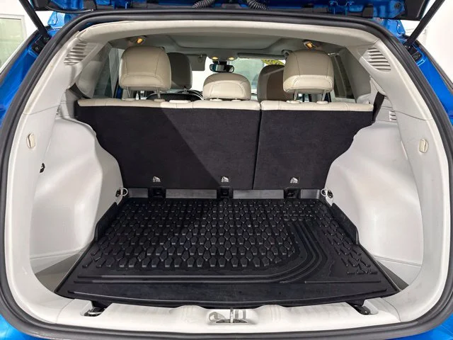 Used 2020 Blue Jeep Latitude image 9