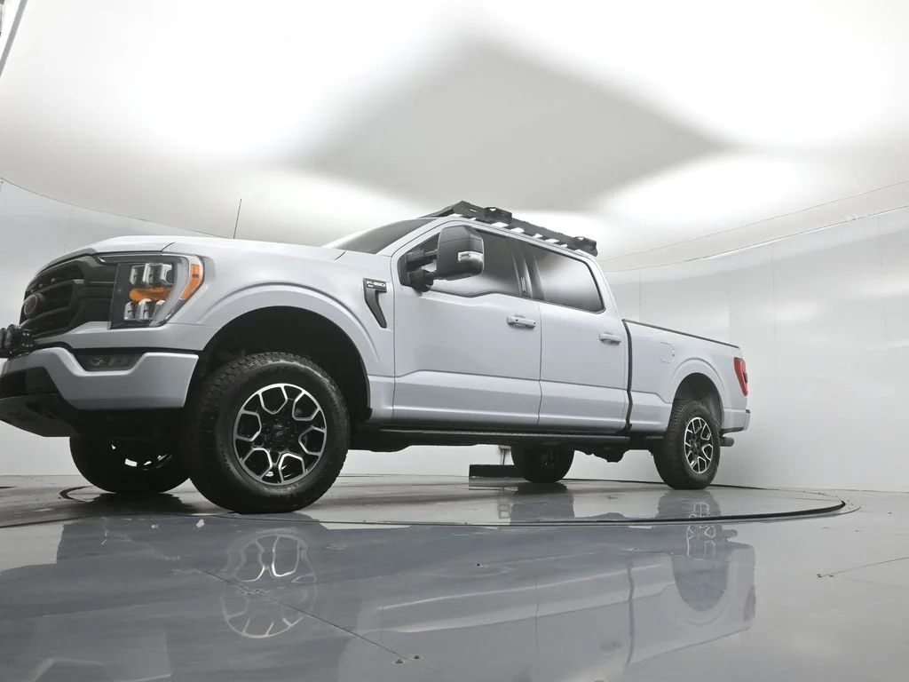Used 2022 White Ford XLT image 42