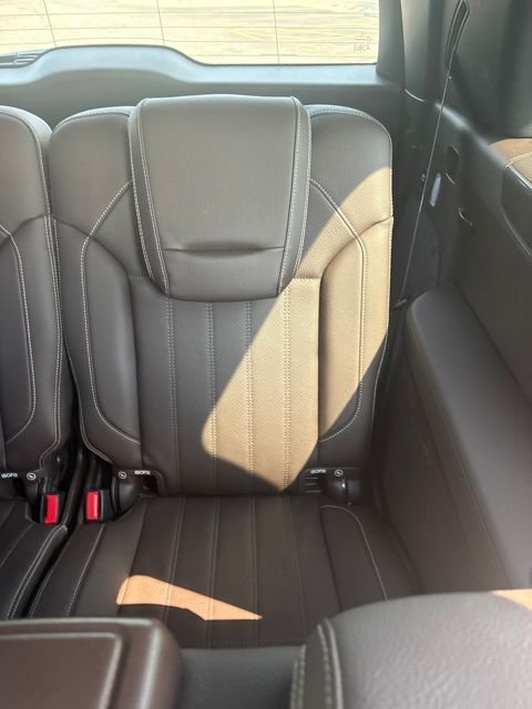Used 2019 Black Mercedes-Benz GLS 450 image 24