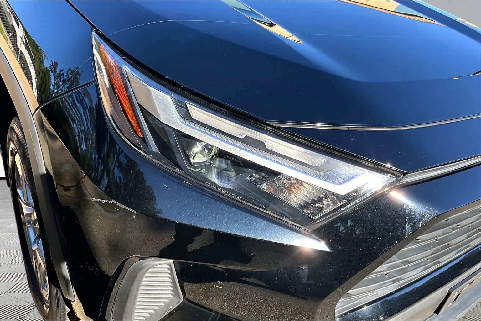 Used 2022 Midnight Black Metallic Toyota XLE image 28