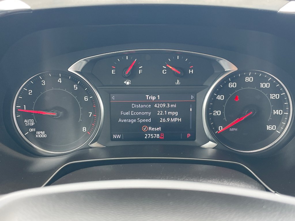 Used 2025 Black Chevrolet LT image 4
