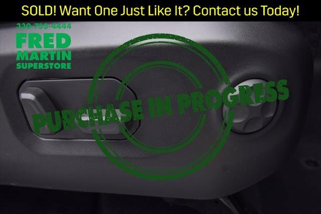 New 2026 Bright White Clear-Coat Exterior Paint Jeep Rubicon X image 16