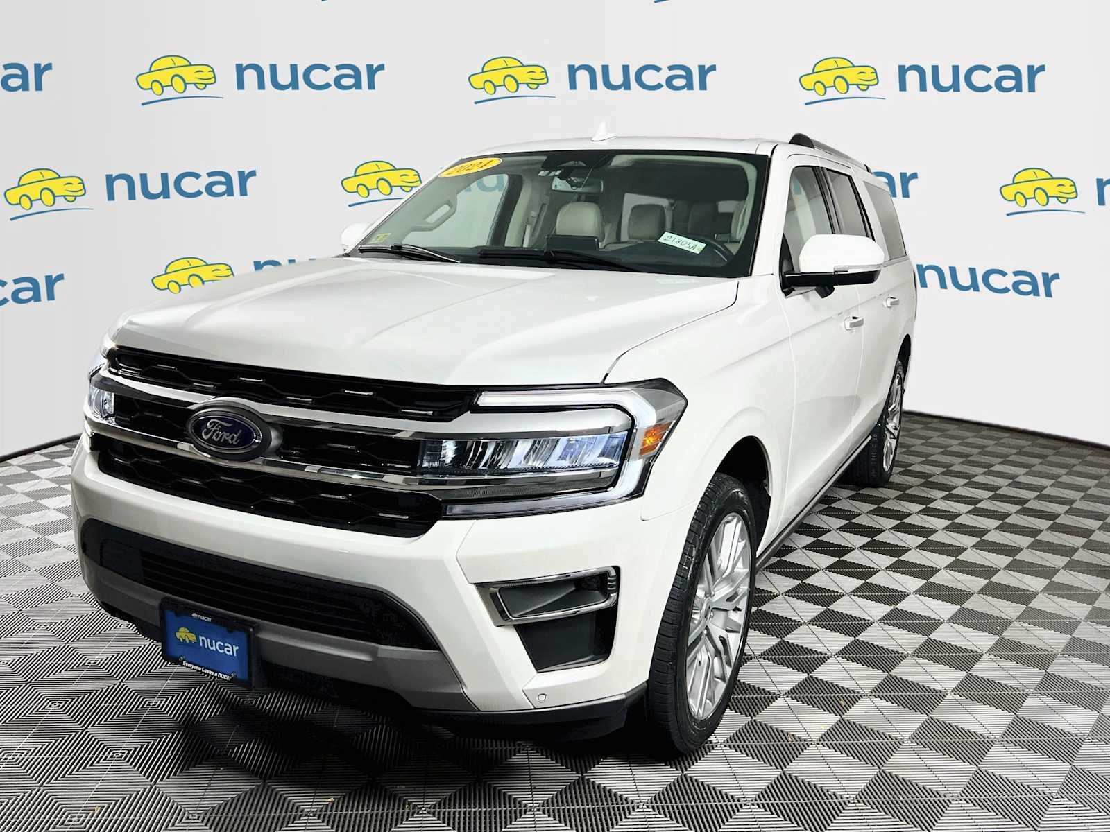 Used 2024 Star White Metallic Tri-Coat Ford Limited image 3