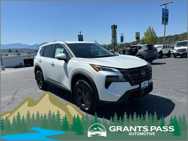 2026 Nissan Rogue SV AWD's photo