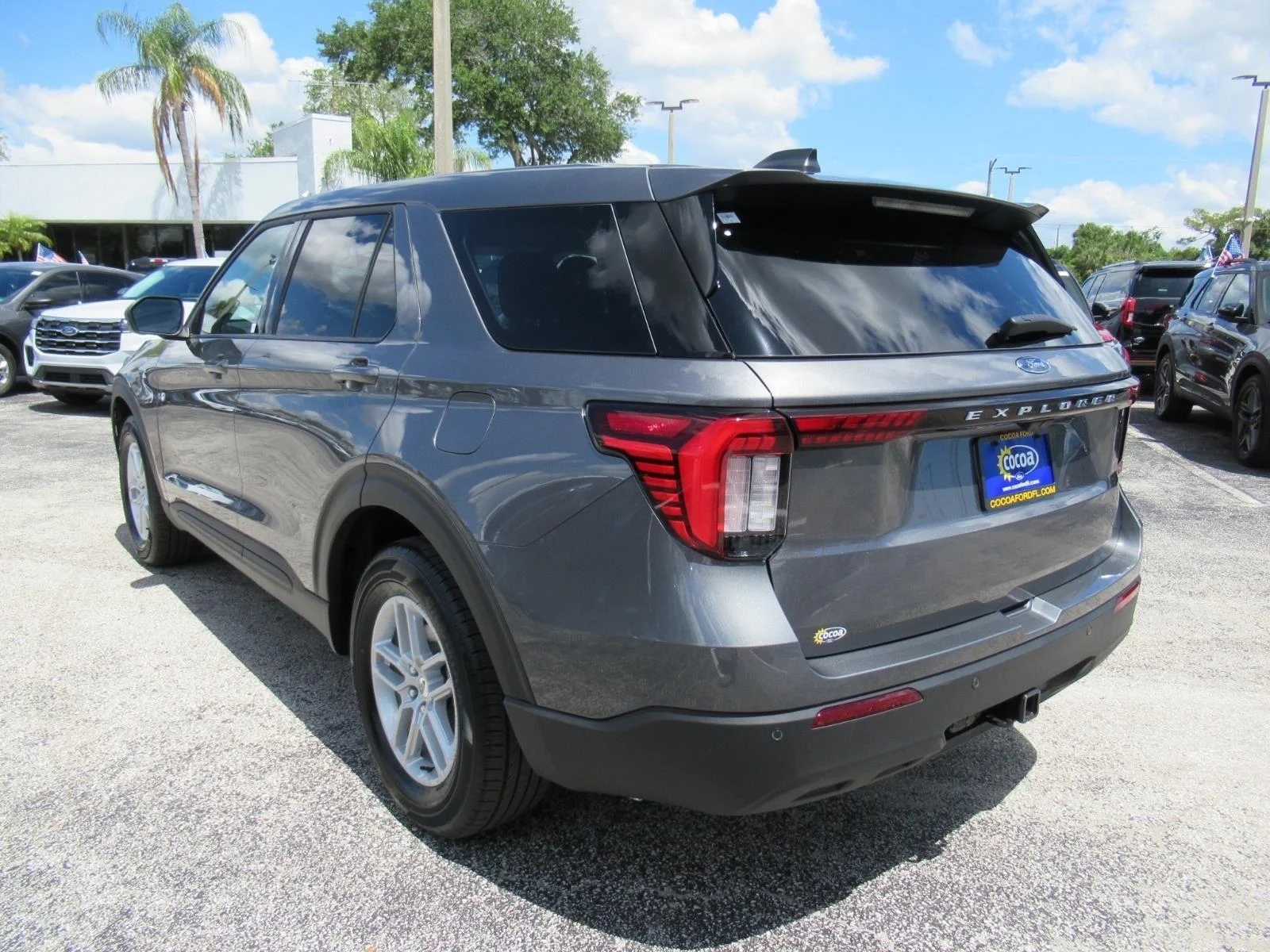 New 2026 Carbonized Gray Metallic Ford Active 100A image 5