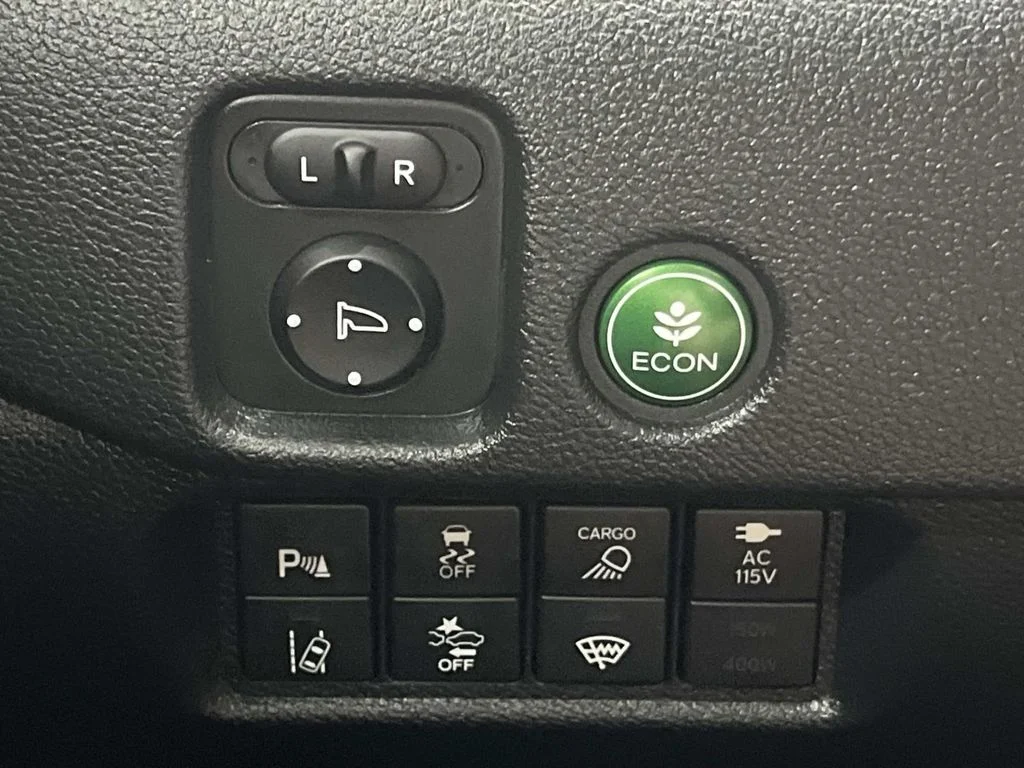 Used 2023 Crystal Black Pearl Honda RTL-E AWD 3.5L 1 Owner image 25
