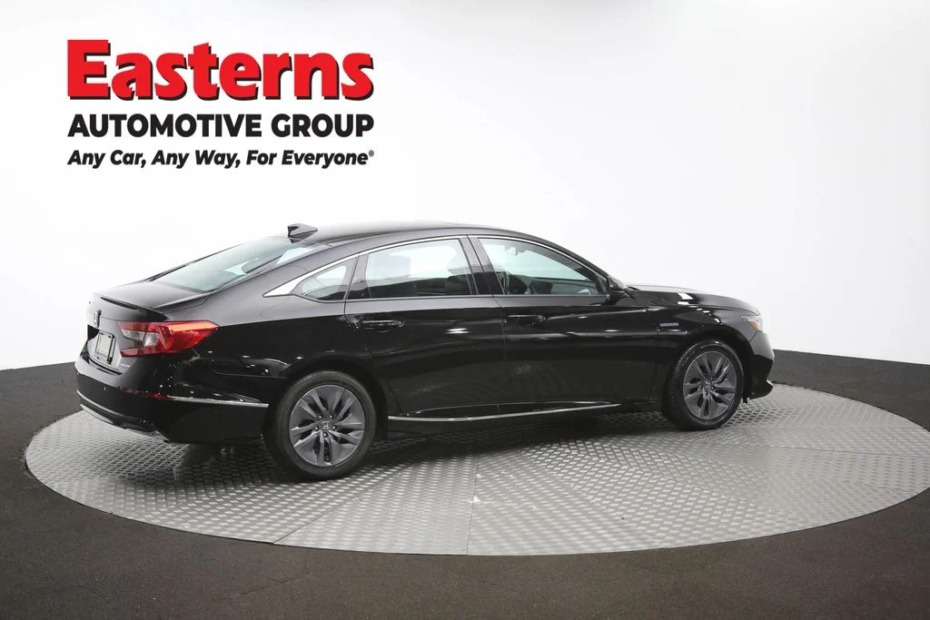 Used 2022 Black Honda EX-L image 43