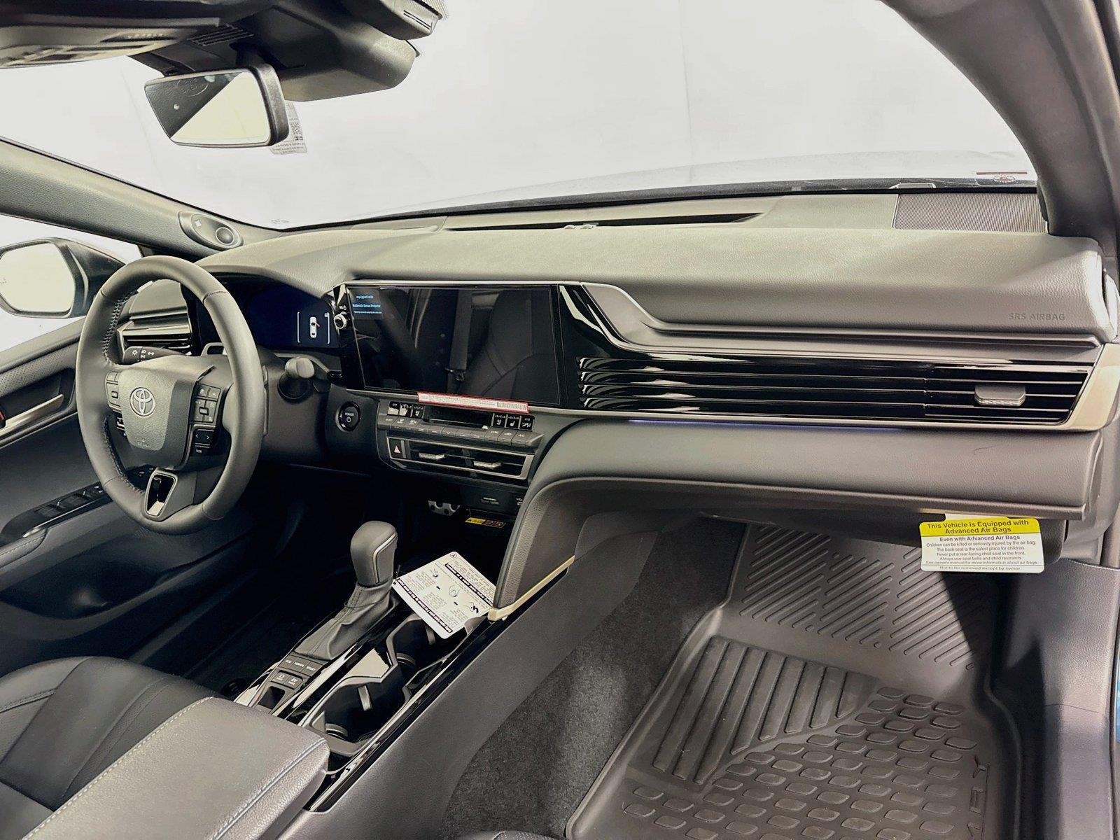 New 2026 Ocean Gem w/Midnight Black Metallic Roof Toyota XSE image 44