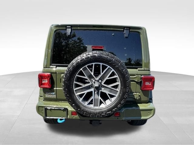 Used 2024 Green Jeep High Altitude 4xe image 5